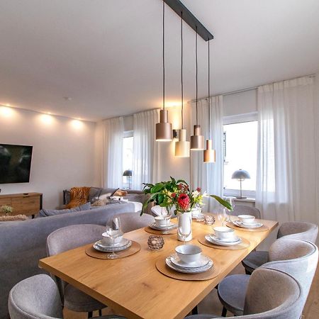 Stilvolles City-Apartment I Netflix I Wlan L Stellplatz I Zentral Schwarzenberg  Exterior foto