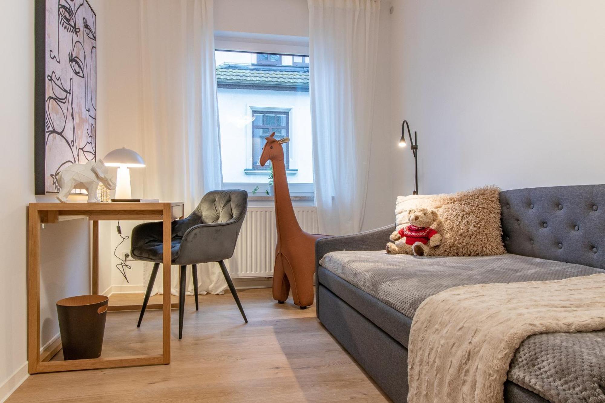 Stilvolles City-Apartment I Netflix I Wlan L Stellplatz I Zentral Schwarzenberg  Exterior foto