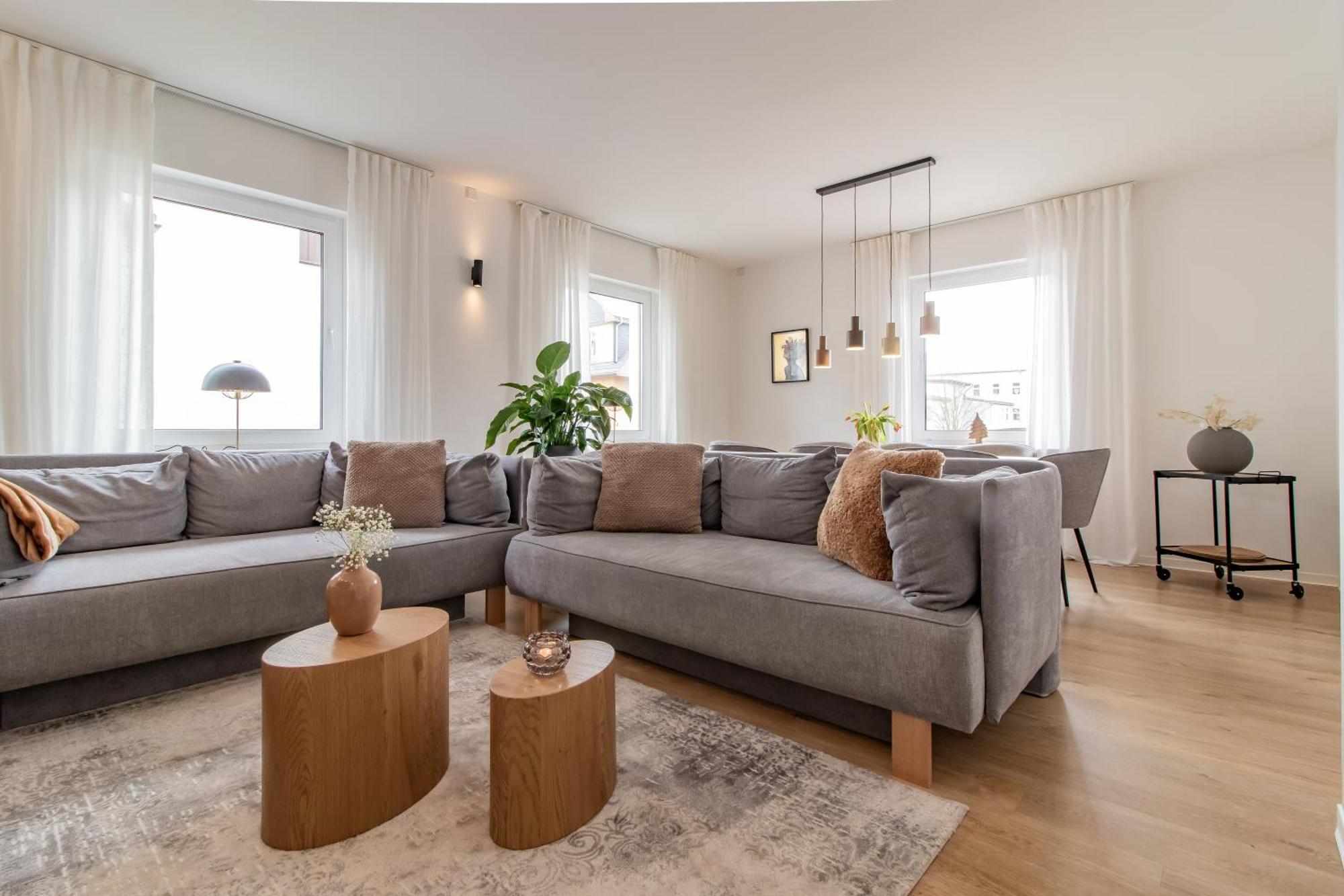 Stilvolles City-Apartment I Netflix I Wlan L Stellplatz I Zentral Schwarzenberg  Exterior foto